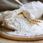 Борошно пшеничне першого гатунку