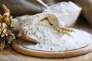 Борошно пшеничне першого гатунку